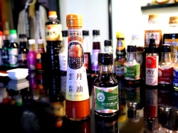 雲丹醤油120万本記念醤油ソムリエに会いに