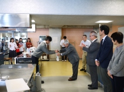 瓶詰めうにを使ったレシピコンテスト_市長賞藤井さん