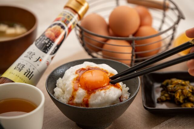 雲丹醤油メレンゲ卵かけごはん